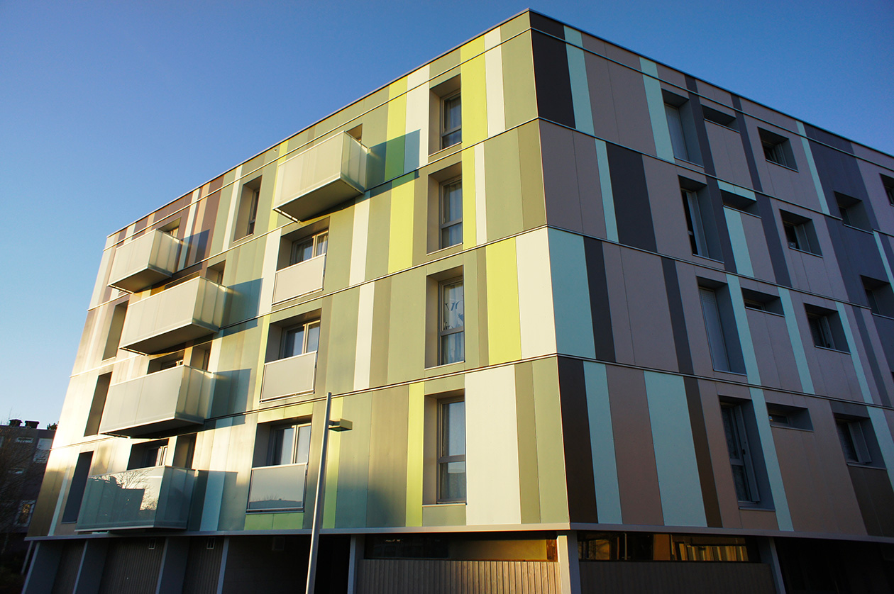 Photo façade - composite - steni colour - 21 RES Rue des Huches Quétigny - Vetisol