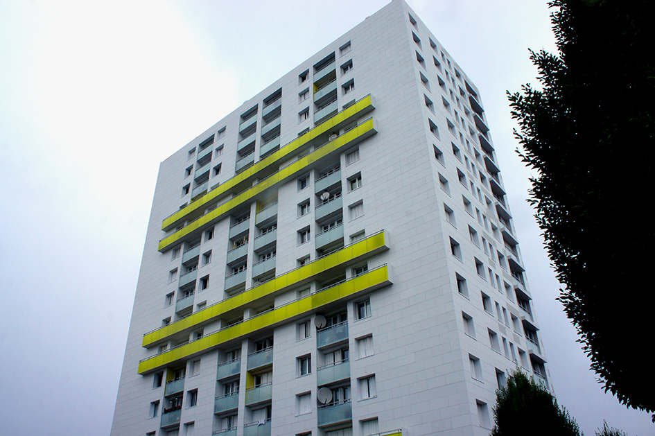 facade en béton color - HLM Canteleu - vetisol